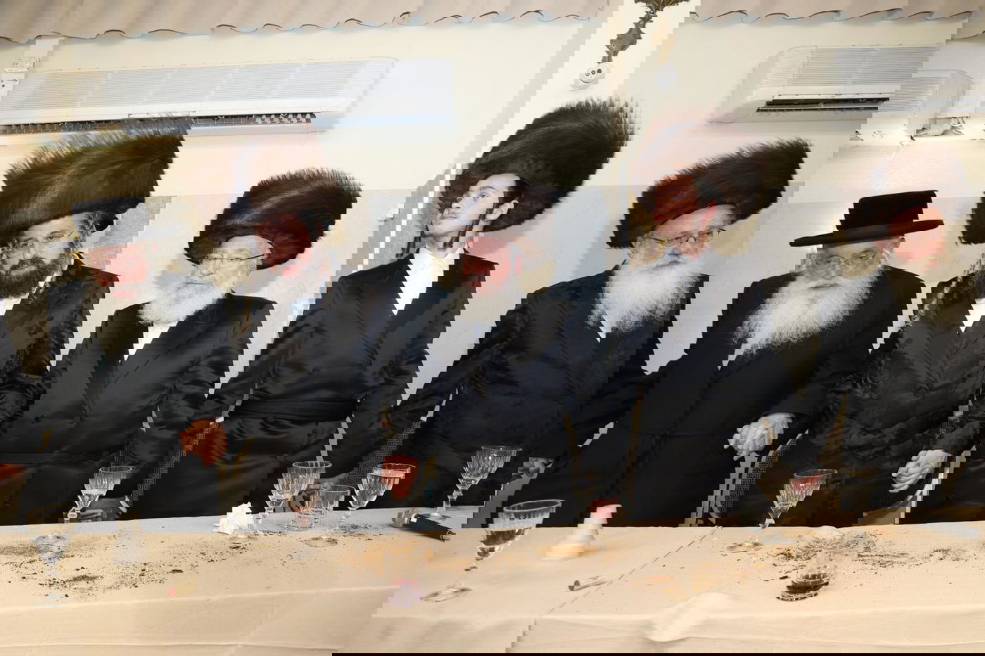 שבע ברכות המרכזי בבית רב ק"ק חיי נפש