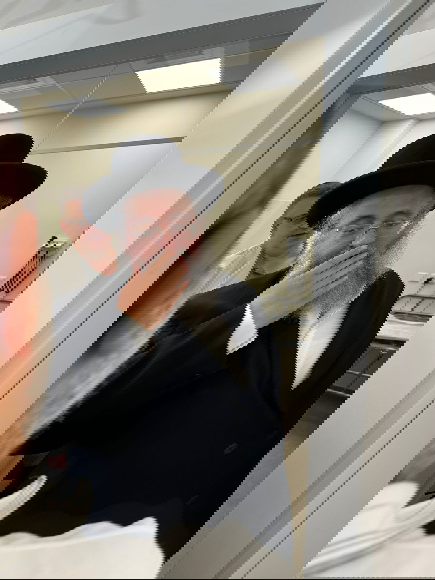 מעמד קביעת מזוזה במרכז החדש של לאומית בנתיבות