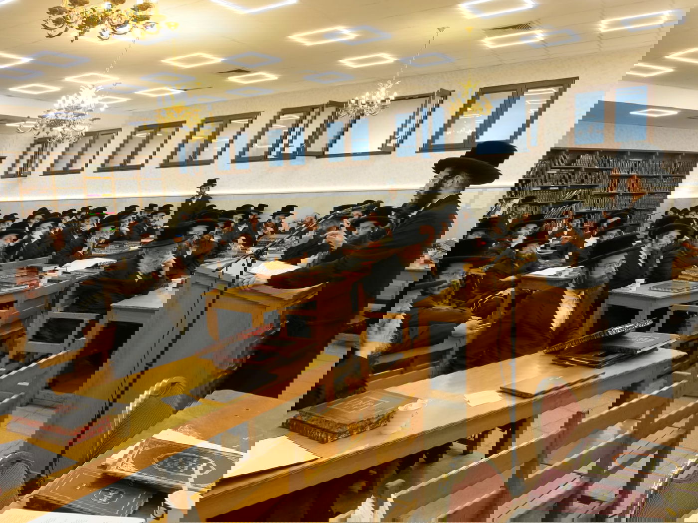 הרה"צ רבי חיים מאיר רוקח באנטווערפן