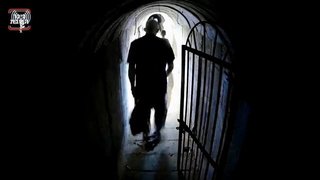 יחיא סינוואר מסתתר עם בני משפחתו במנהרה בחאן יונס