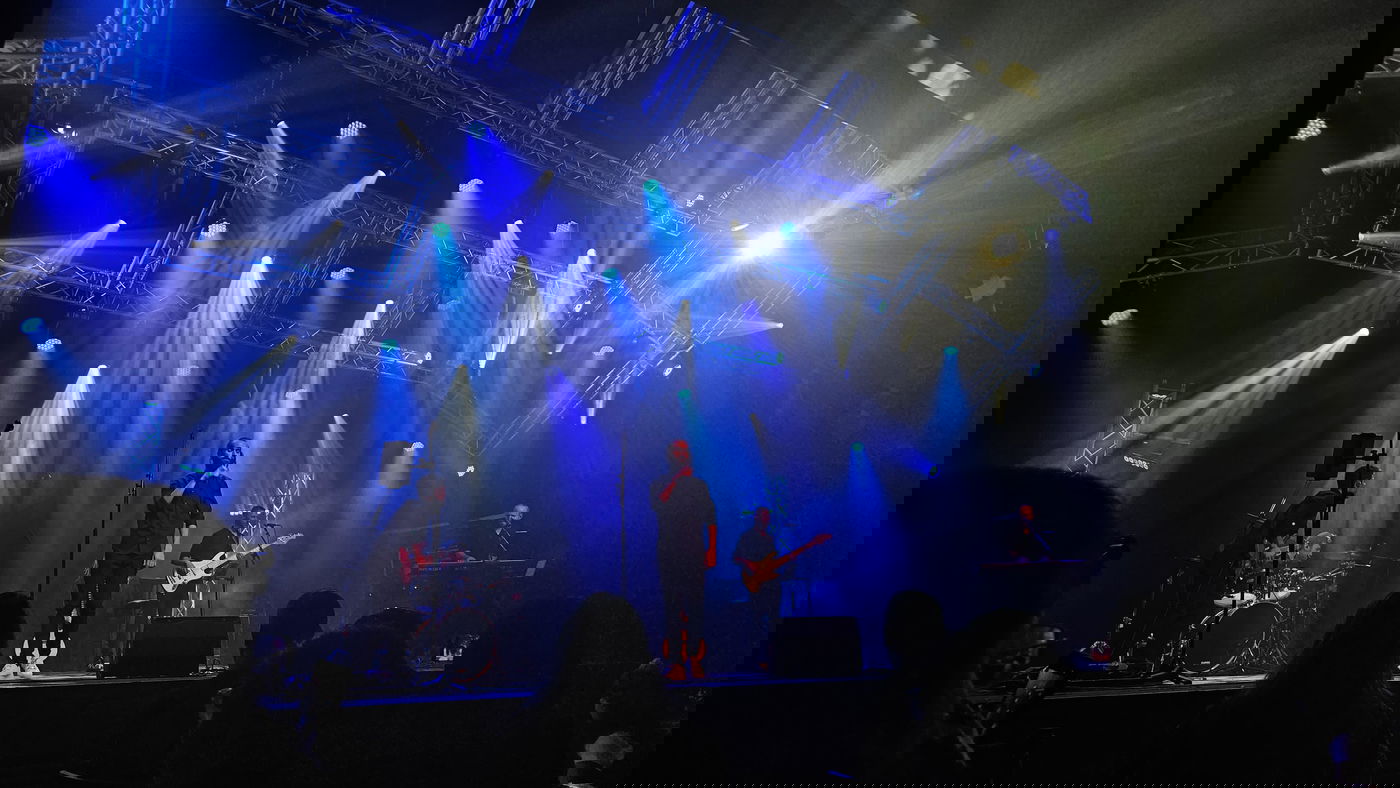 מופעי הקסמים הסוחפים של עקיבא ושמואל // ביקורת מופע