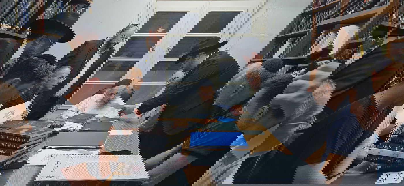 משפחות החטופים אצל הגר"ד לנדו