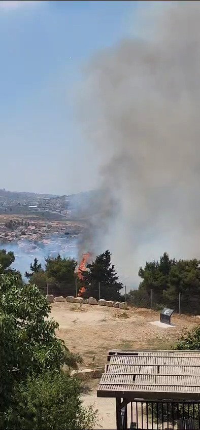 השריפה סמוך למתחם קבר שמואל הנביא