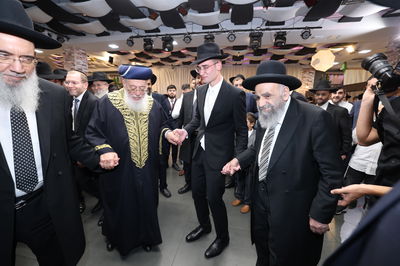 שמחת נשואי נכדת הגר"מ צדקה