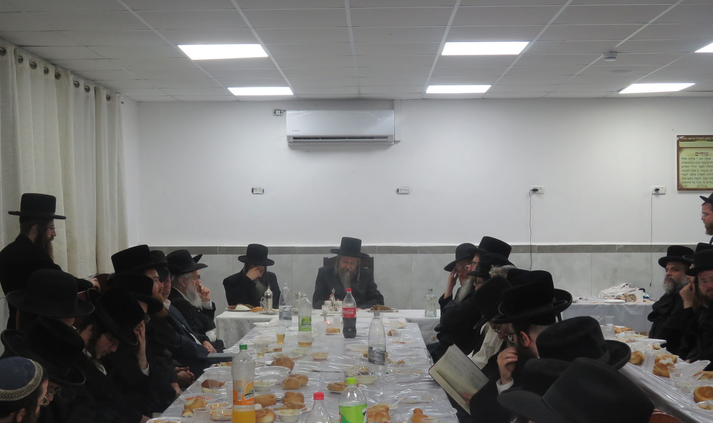 טיש הילולא בסאווראן