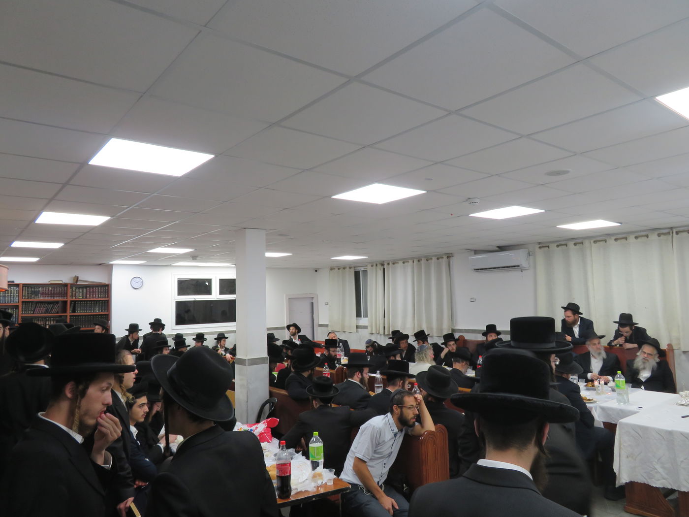 טיש הילולא בסאווראן