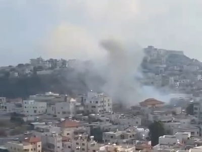 אזעקה - ואז בום אדיר ופטריית עשן | רגע הפגיעה במגרש