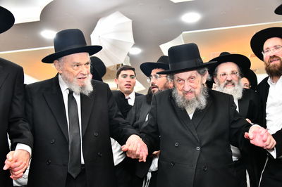 הגר"ד לנדו והגרמ"ה הירש