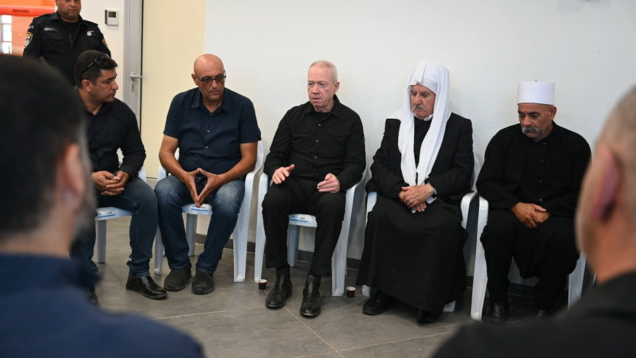 הניחום של השר גלנט במג'דל שמס | צפו
