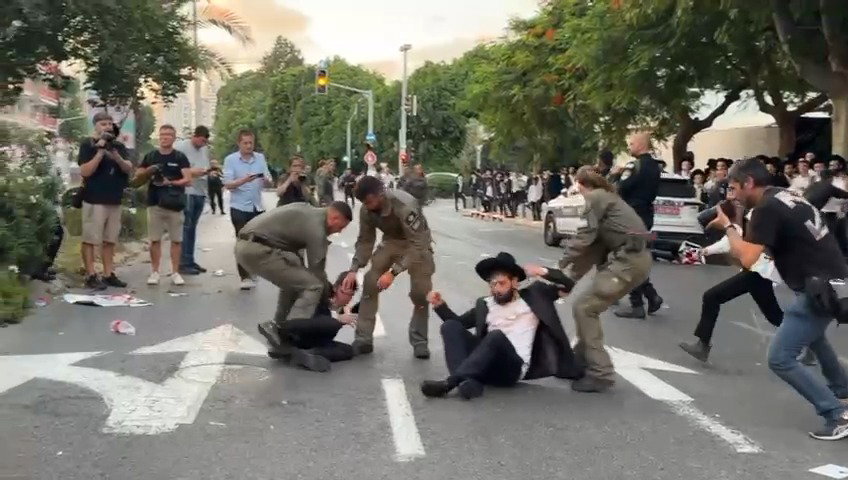 הפגנת הפלג
