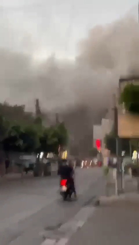 זירת התקיפה ברובע הדאחייה בביירות - שם חוסל פואד שוכר