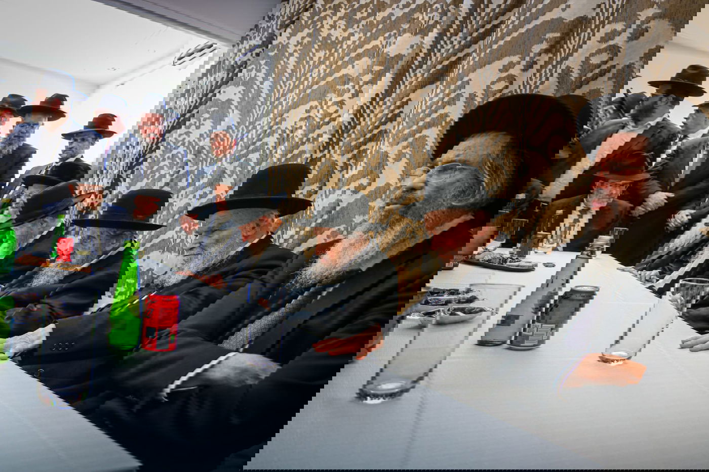 הדינר הרביעי בביתו של הנגיד לייבי לויסון