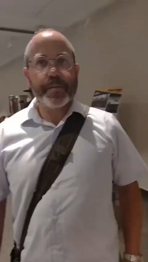 צביקה מור