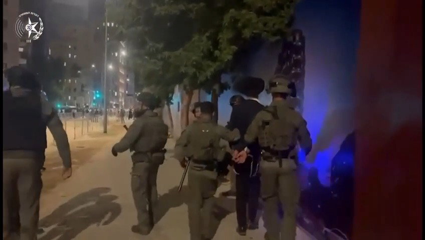 תיעוד של חלק מהמעצרים שבוצעו באותו הערב בירושלים