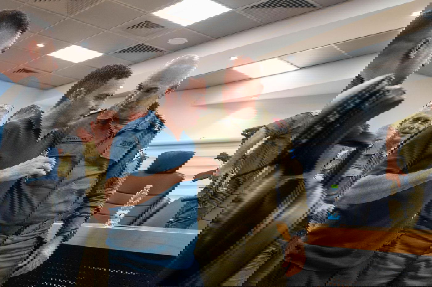 הפגישה של המפקד עם ראשי הרשויות