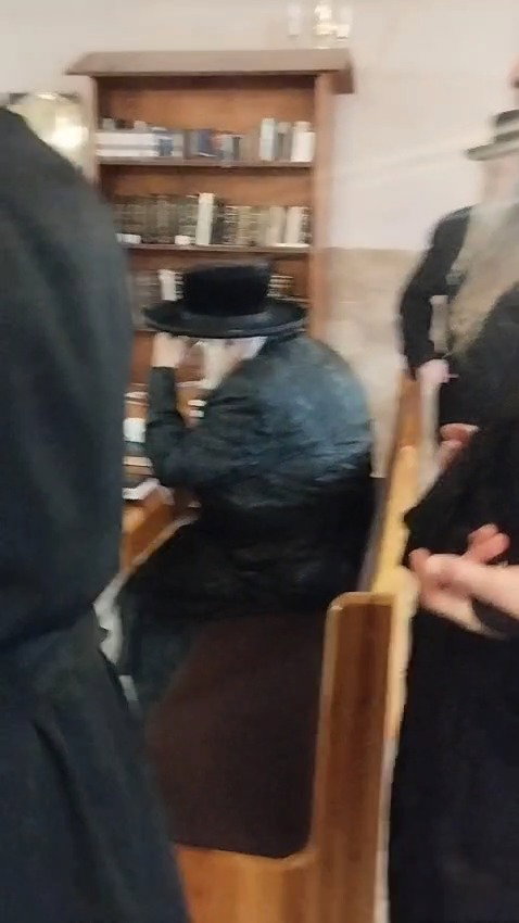 בשירת ניגוני רגש בציון הקדוש