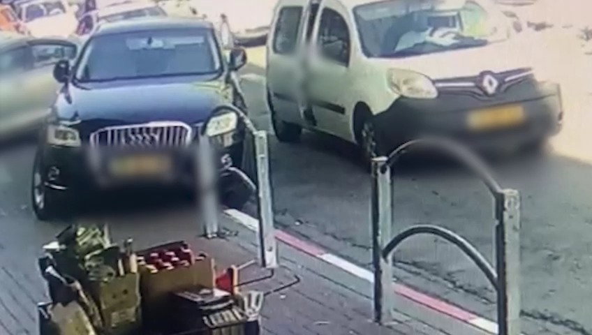 הפריצות והמעצרים