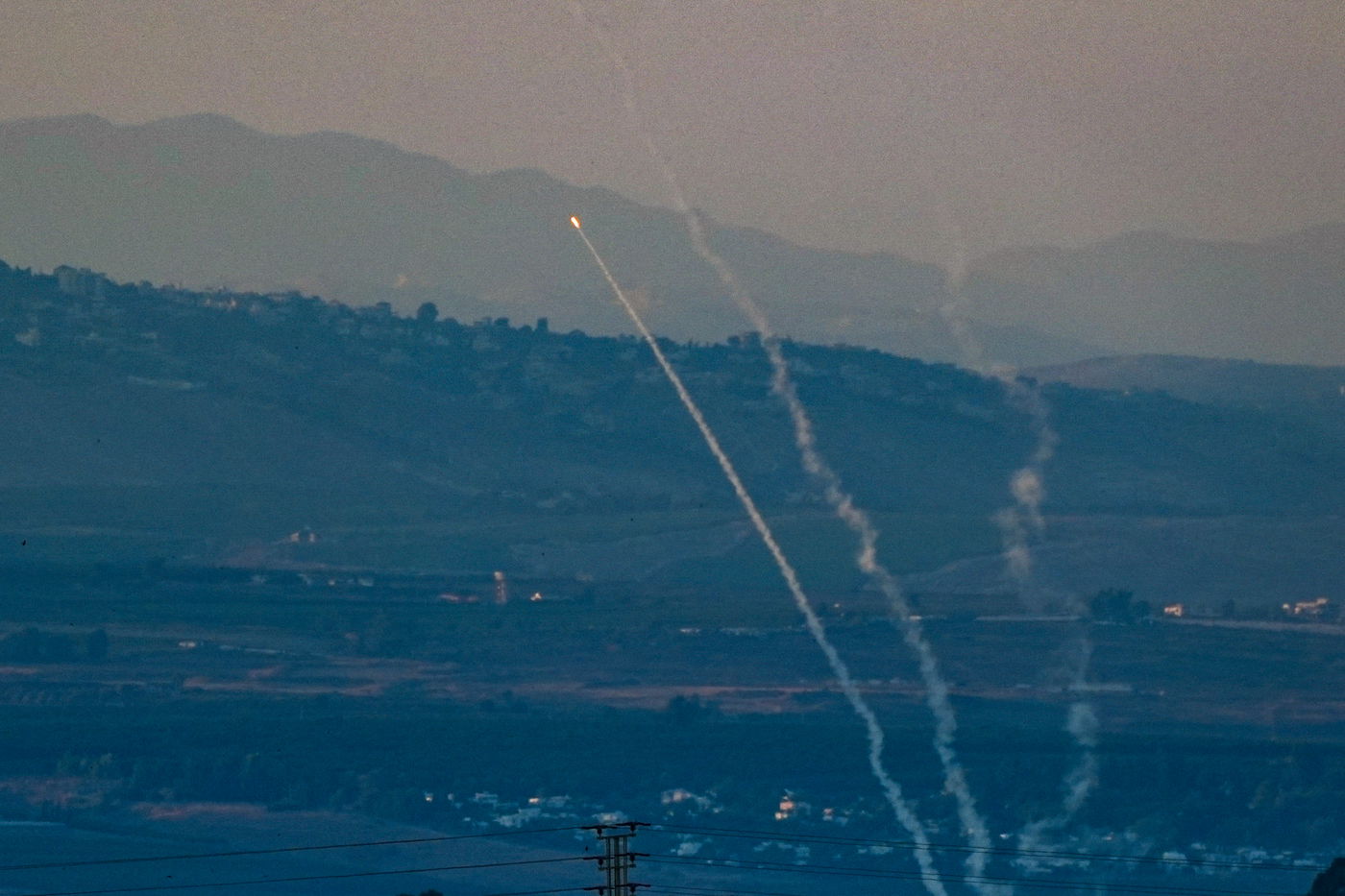 טילים וכטב"מים • יממה של אש בחזית הצפונית | כך זה נראה 