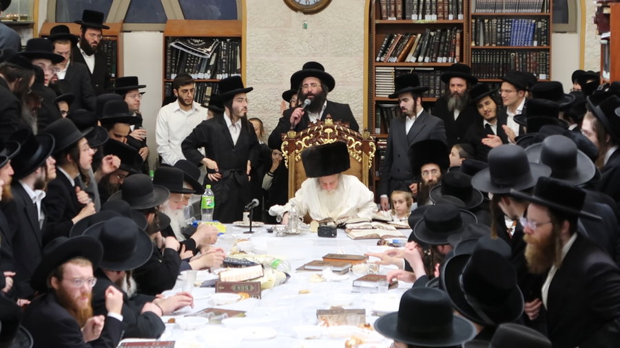 חמשה עשר באב אצל הגרי"מ מורגנשטרן