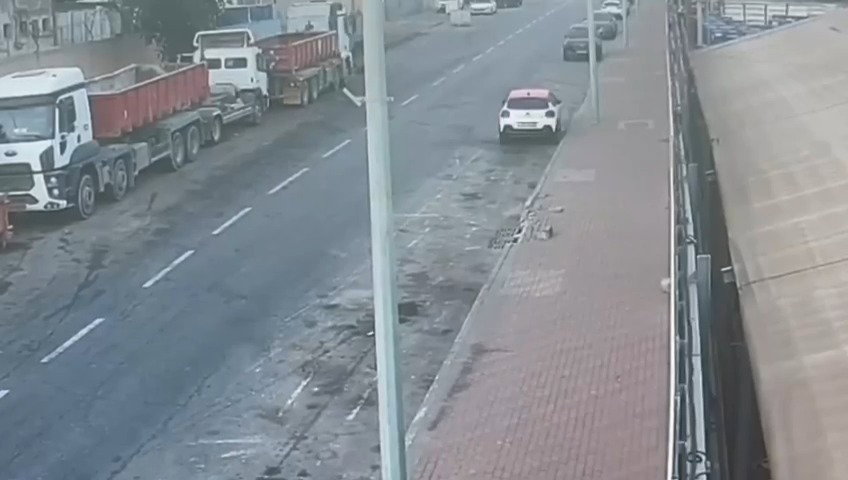 סרטון מצלמת אבטחה מרגע גניבת המשאיות בעיר אשדוד על ידי הנאשמים