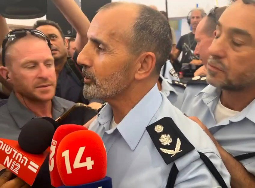 מפכ"ל המשטרה החדש דני לוי בראיון לכלי התקשורת בישראל