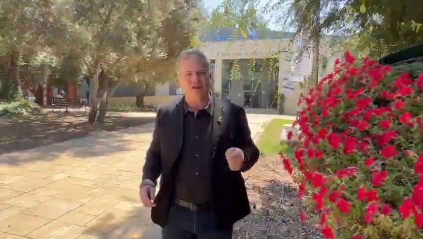 צפו בדבריו של שר החינוך יואב קיש לאחר פגישתו עם ראשי הרשויות בצפון