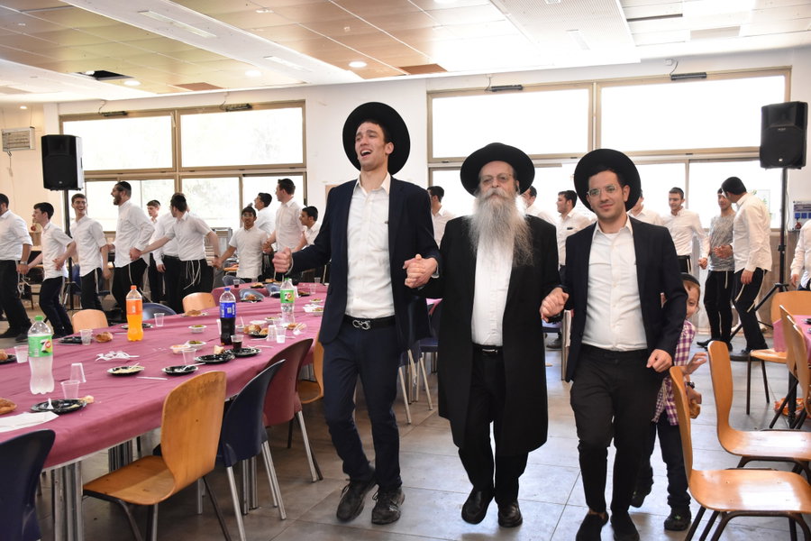 קעמפ ישיבת 'קרית מלך'