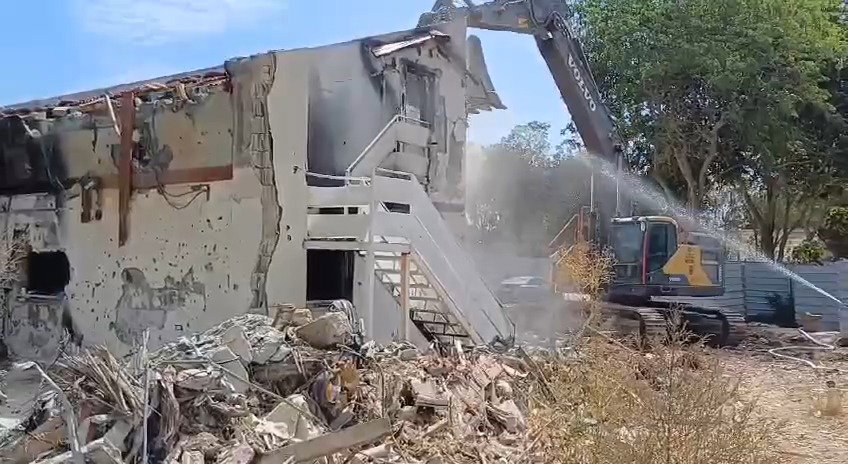 הרס בית פסי בבארי