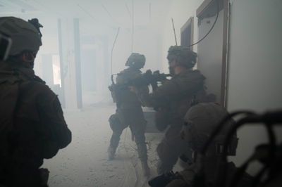 לוחמי צה"ל חיסלו עשרות מחבלים ברצועה | תיעוד מהקרבות