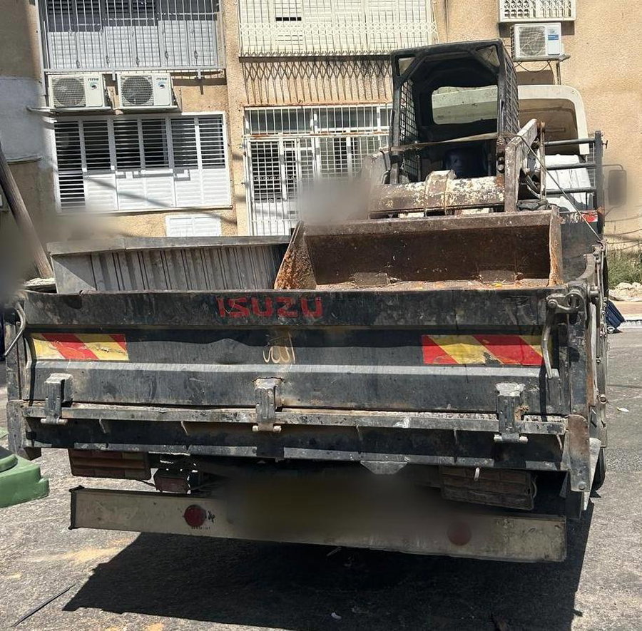 המשאית בה דרסו ונמלטו