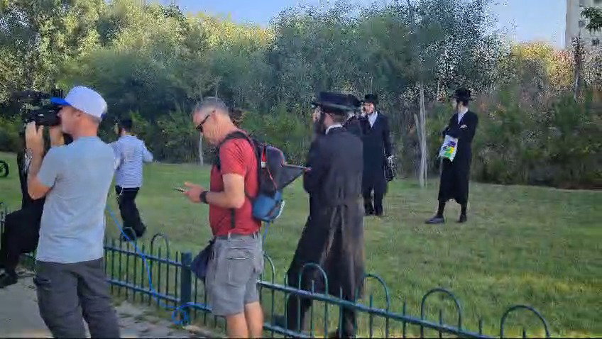 "ללא אירועים חריגים" | צפו בתיעוד מלשכת הגיוס בתל השומר