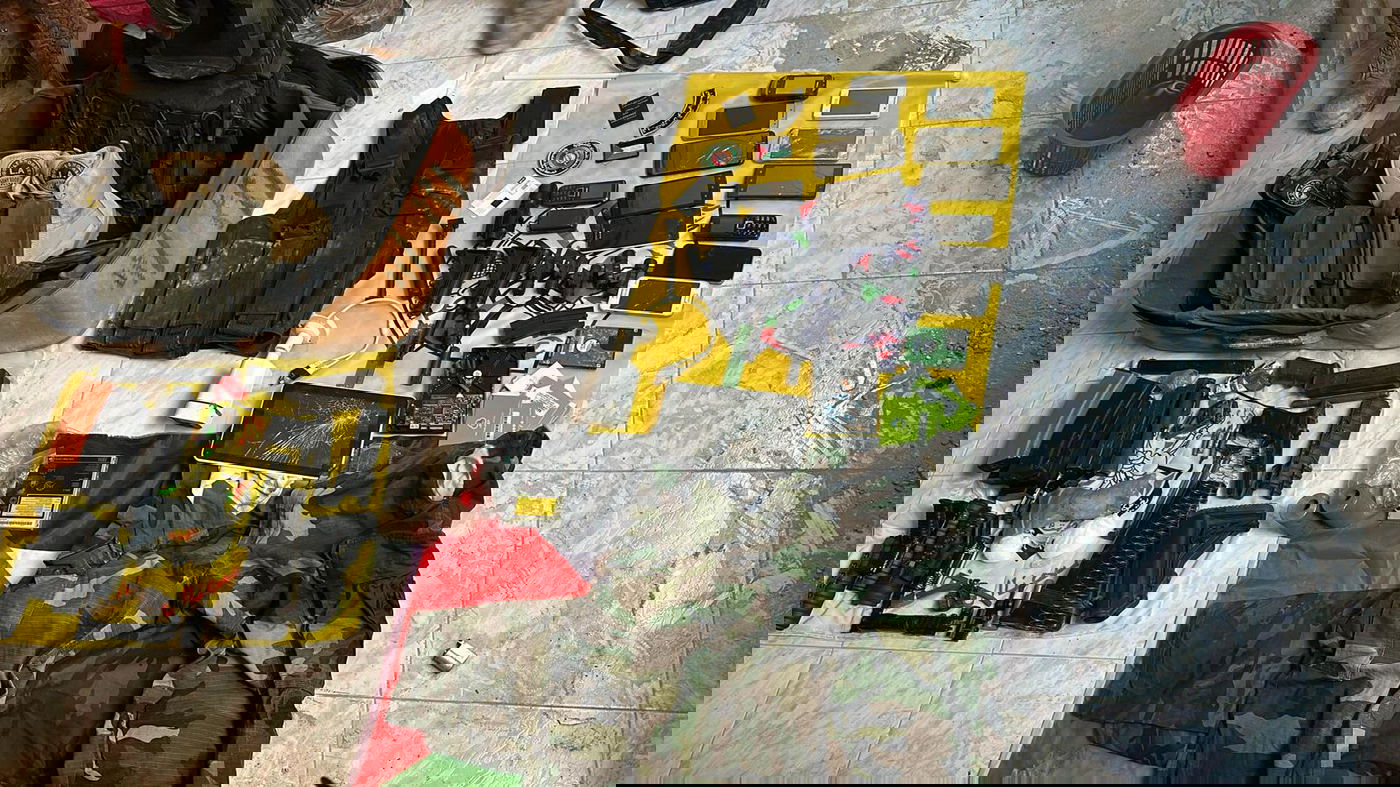 אמצעי הלחימה שאותרו על-ידי כוחות 906