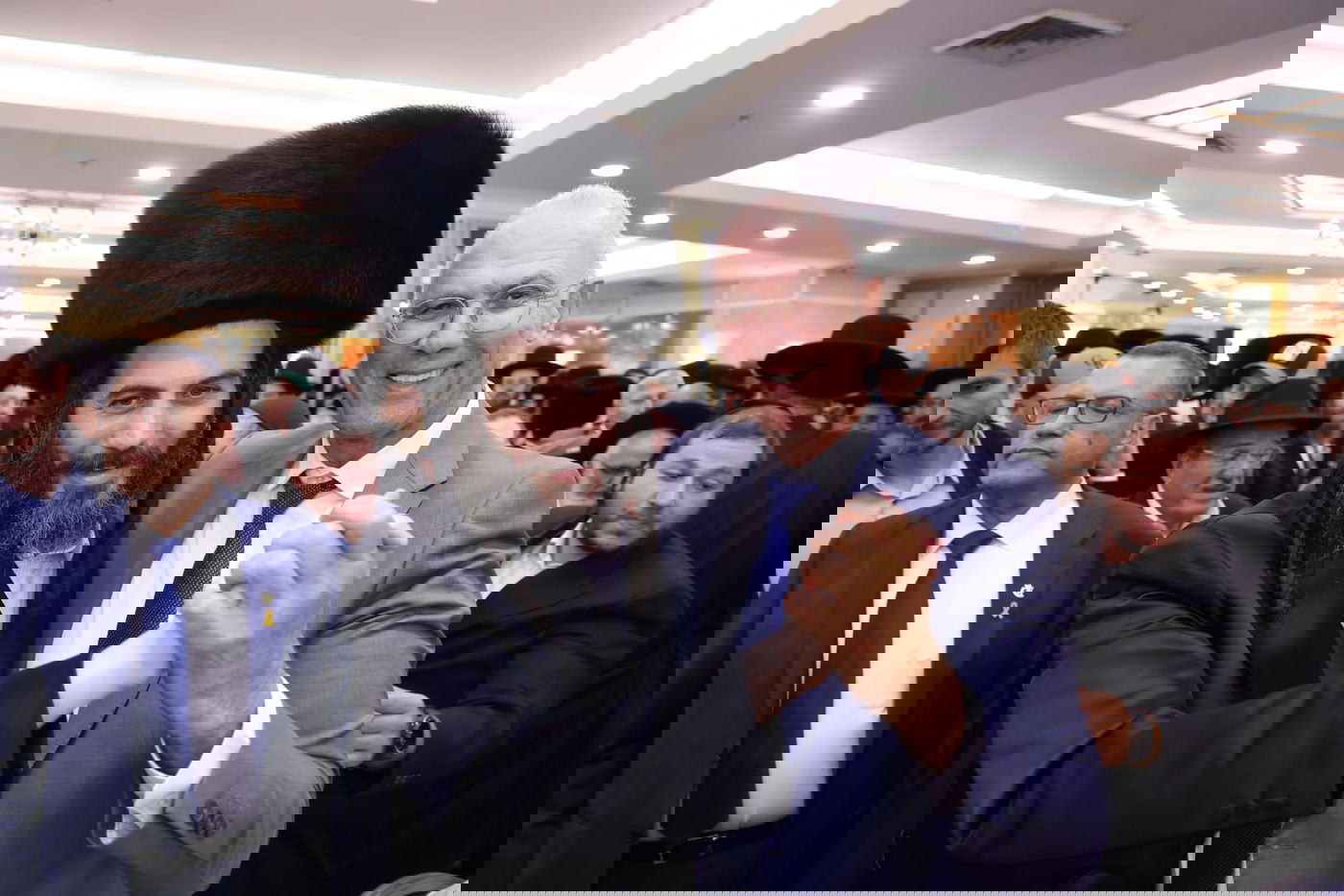 מוטי בבצ'יק חיתן, בכירי המדינה הגיעו | תיעוד ענק