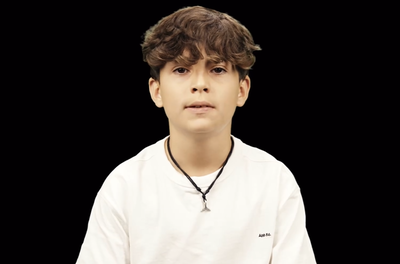 ארז קלדרון משחזר: "הפרידו אותי מאבא כשכולו מכוסה בדם מהמכות שהמחבלים הכו אותו"