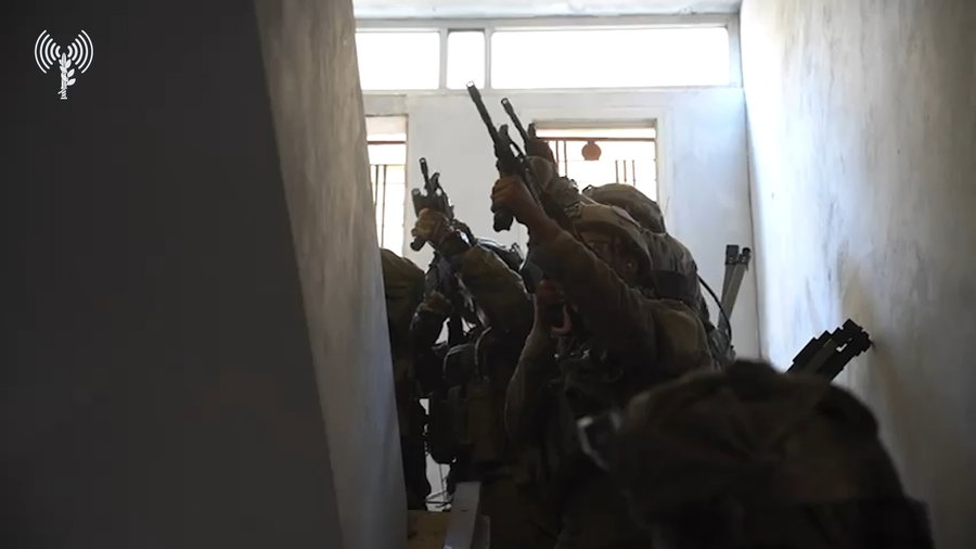 תיעוד מפעילות כוחות 401 בתל סולטאן