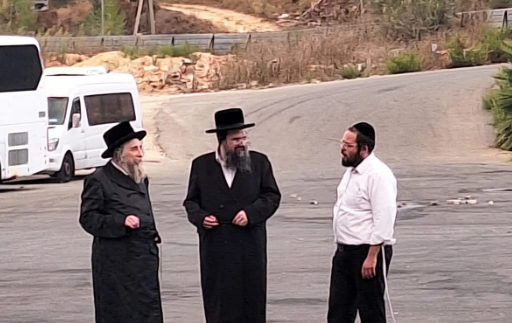 אחרי הטיפול שעבר | האדמו"ר תועד ב'שפאציר' היומי