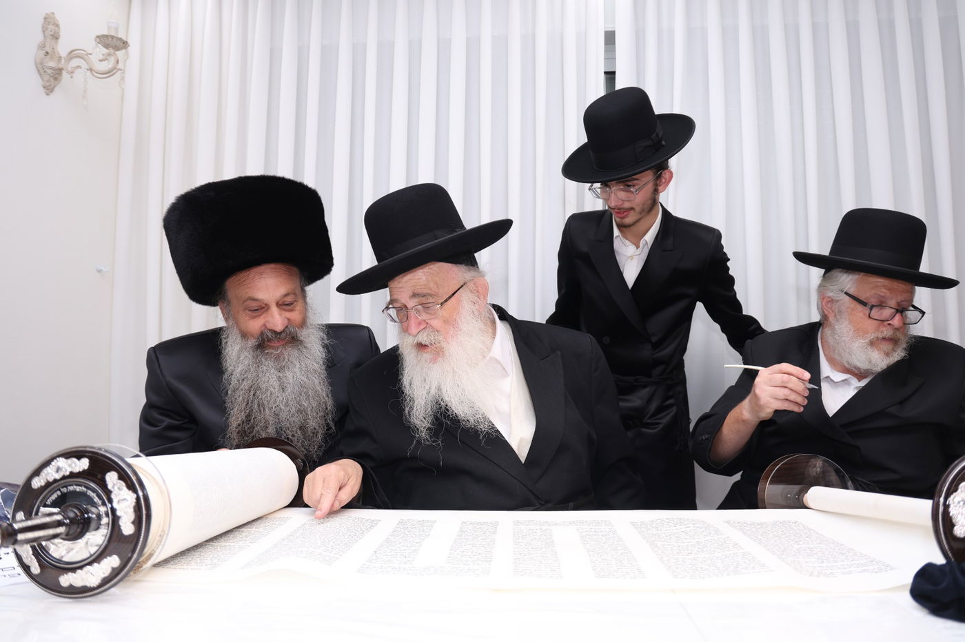 הכנסת ספר תורה לביהמ"ד קרעטשניף קרית גת