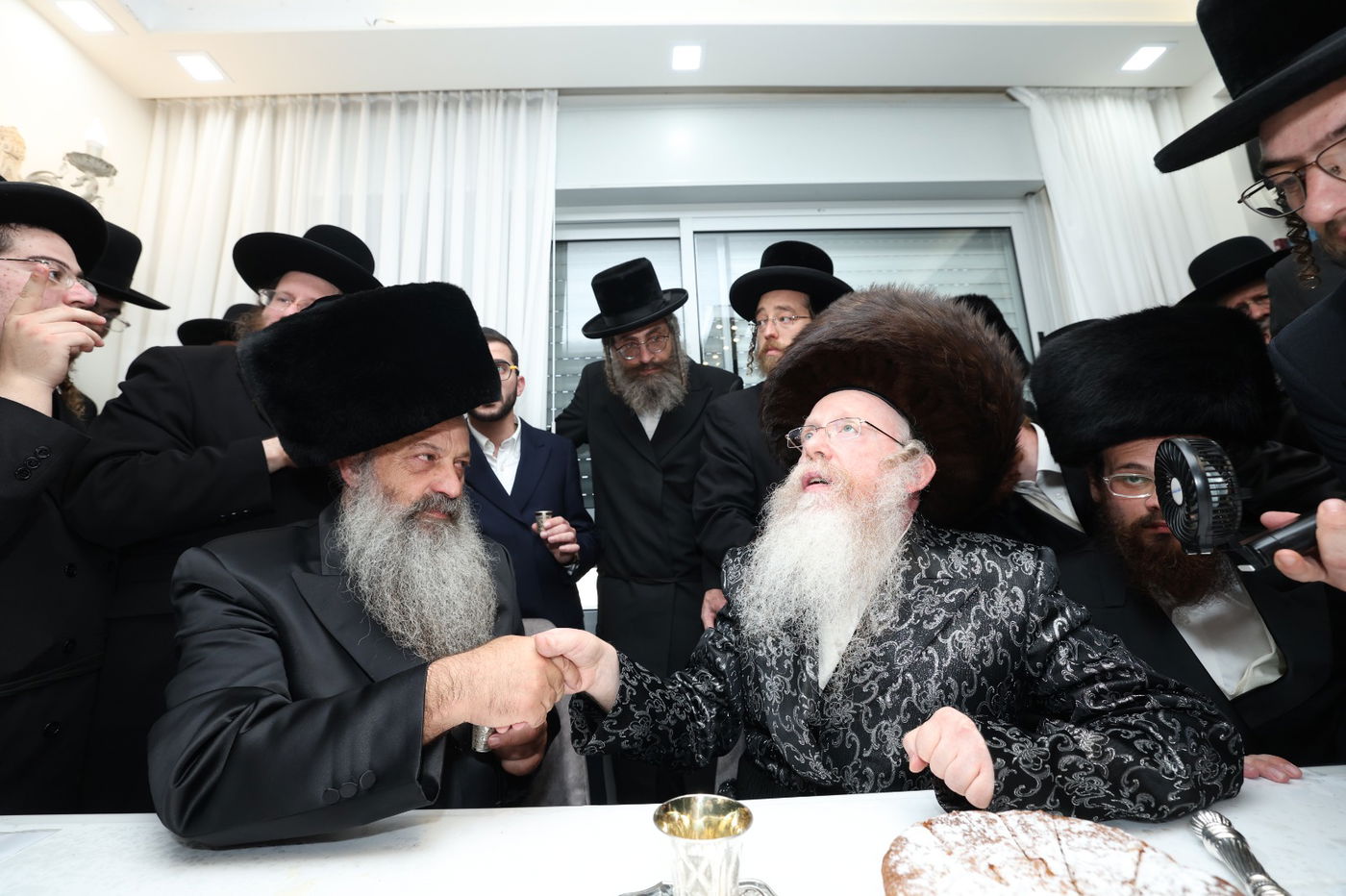 הכנסת ספר תורה לביהמ"ד קרעטשניף קרית גת