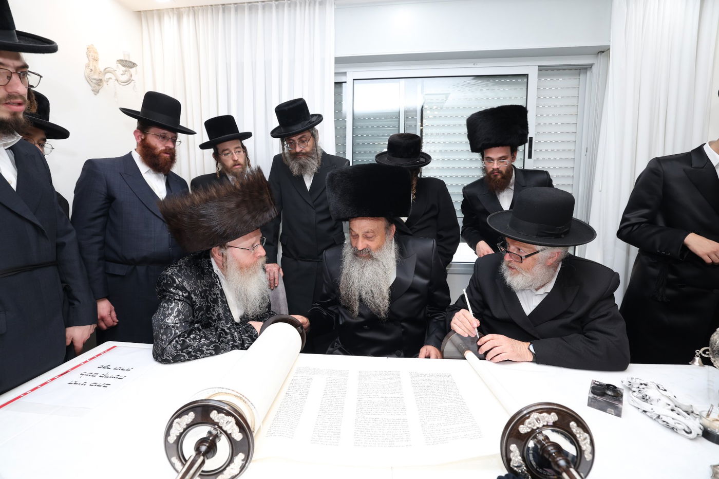 הכנסת ספר תורה לביהמ"ד קרעטשניף קרית גת