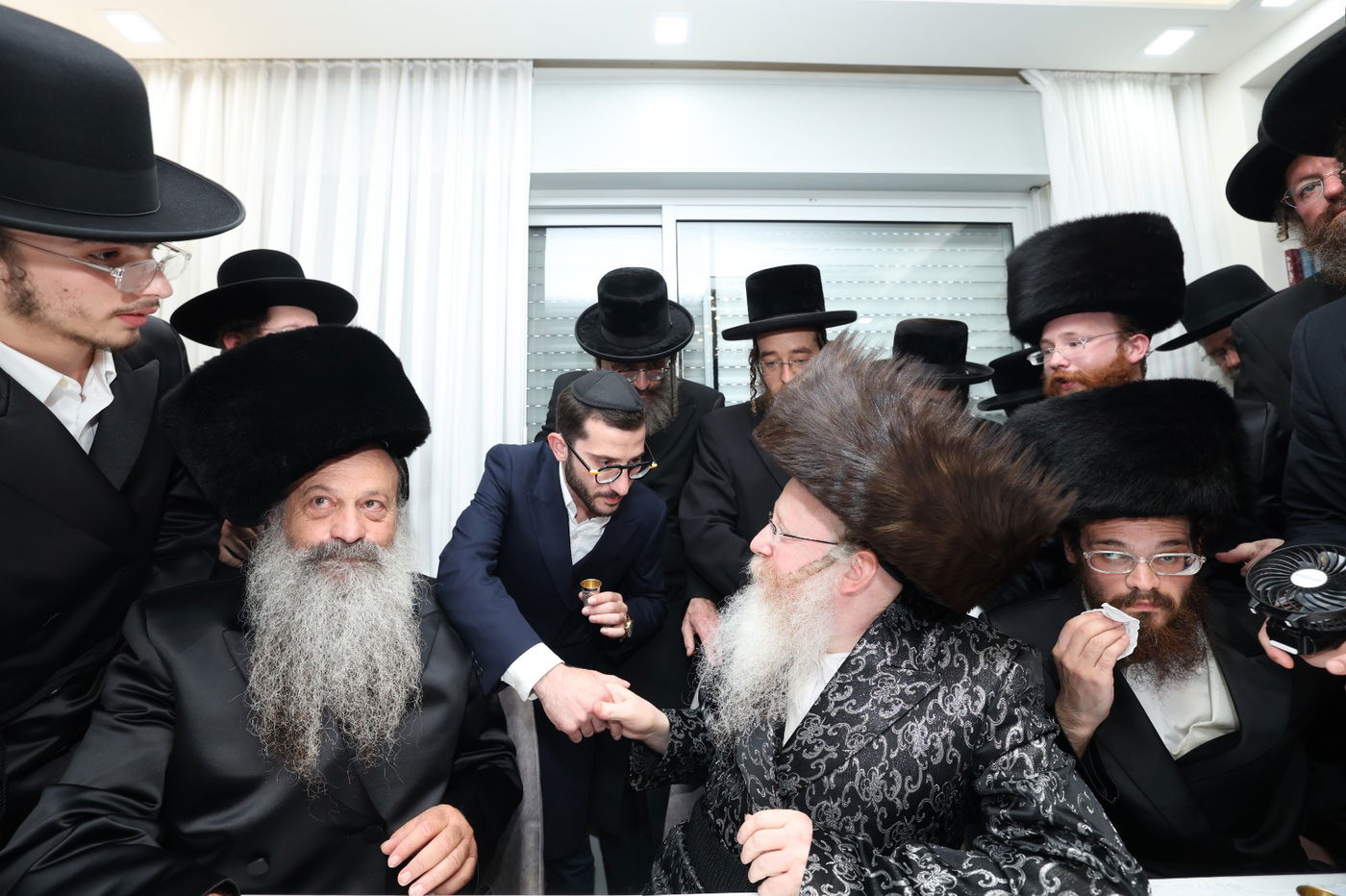 הכנסת ספר תורה לביהמ"ד קרעטשניף קרית גת