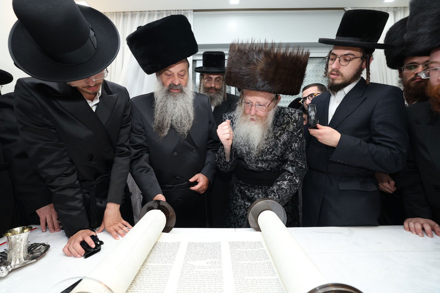 הכנסת ספר תורה לביהמ"ד קרעטשניף קרית גת