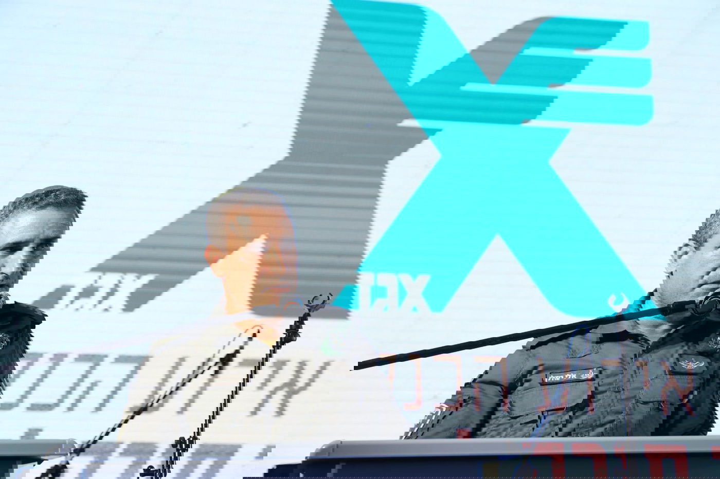 הכנסת ספר תורה באגד לזכר 4 מחללי המלחמה