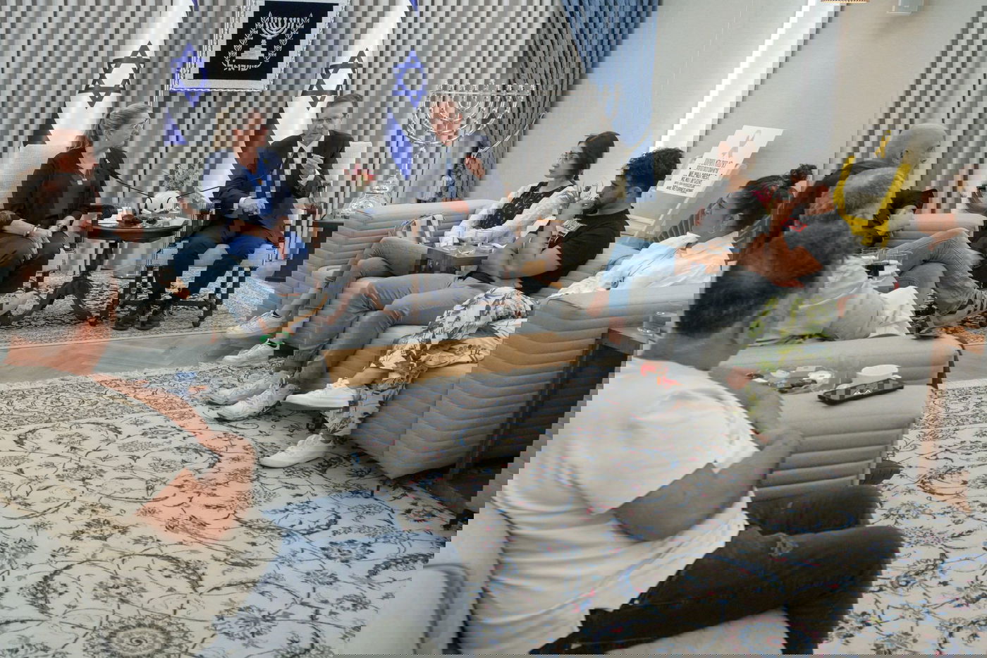 הנשיא קורא לממשלת אחדות - כדי לקדם את עסקת החטופים