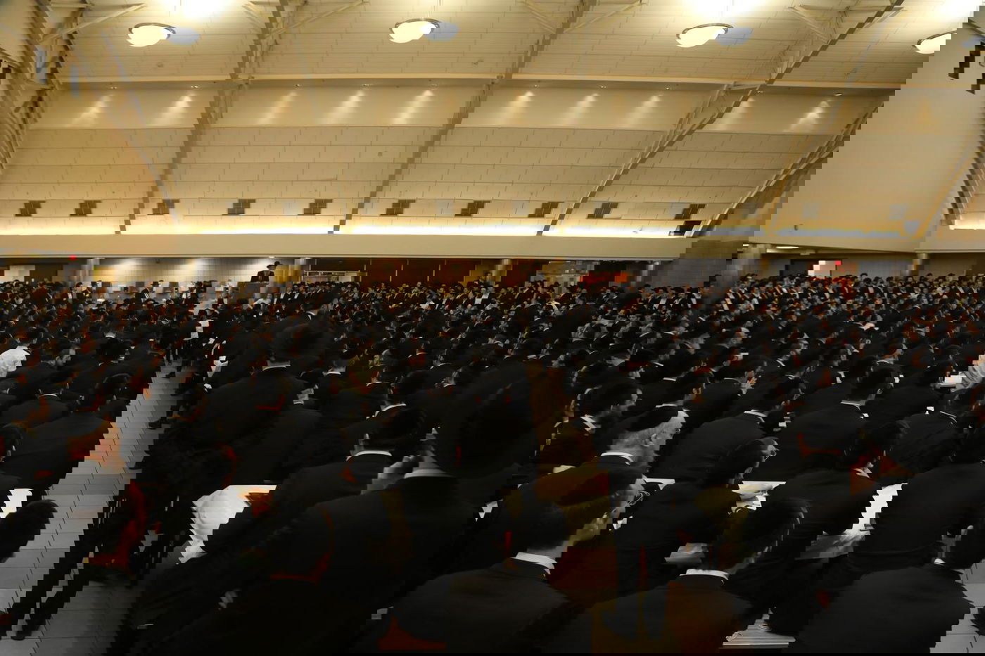 הדינרים, השיחות והשבת המרוממת: המסע של רה"י