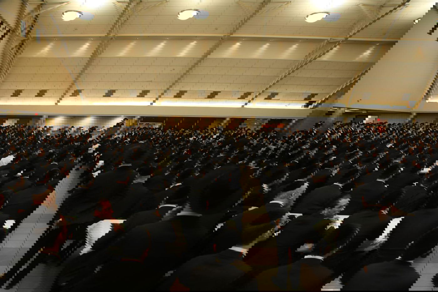 הדינרים, השיחות והשבת המרוממת: המסע של רה"י