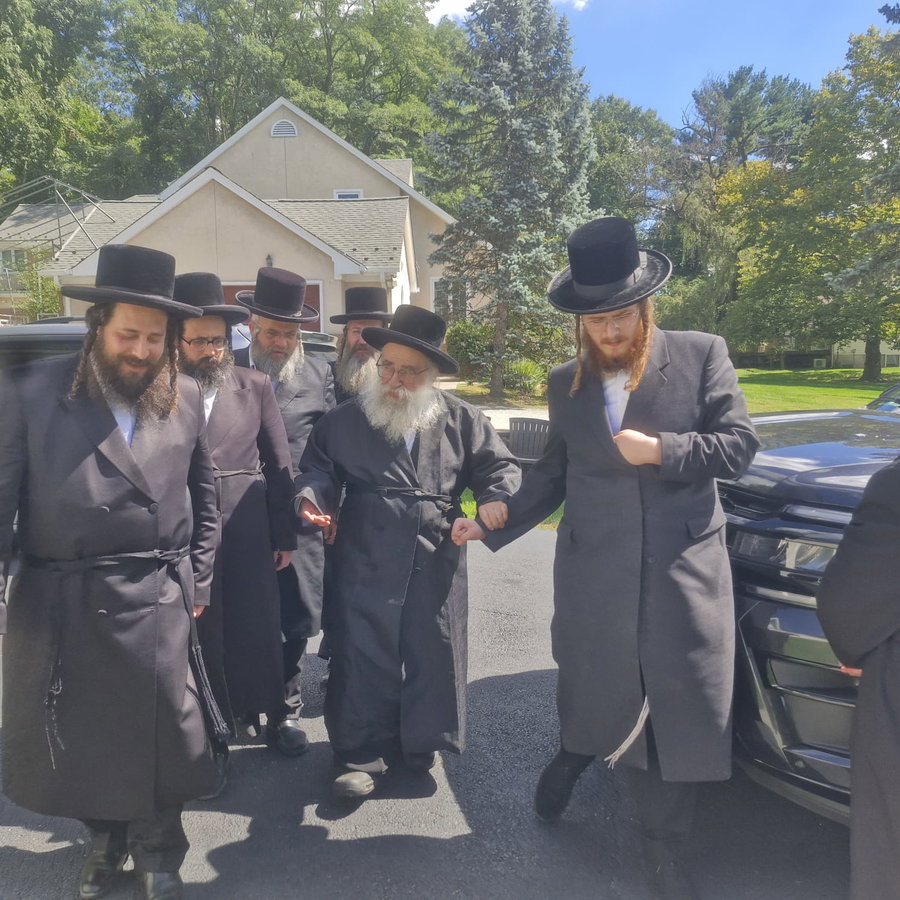 הגה"צ גאב"ד מאקאווא בארה"ב