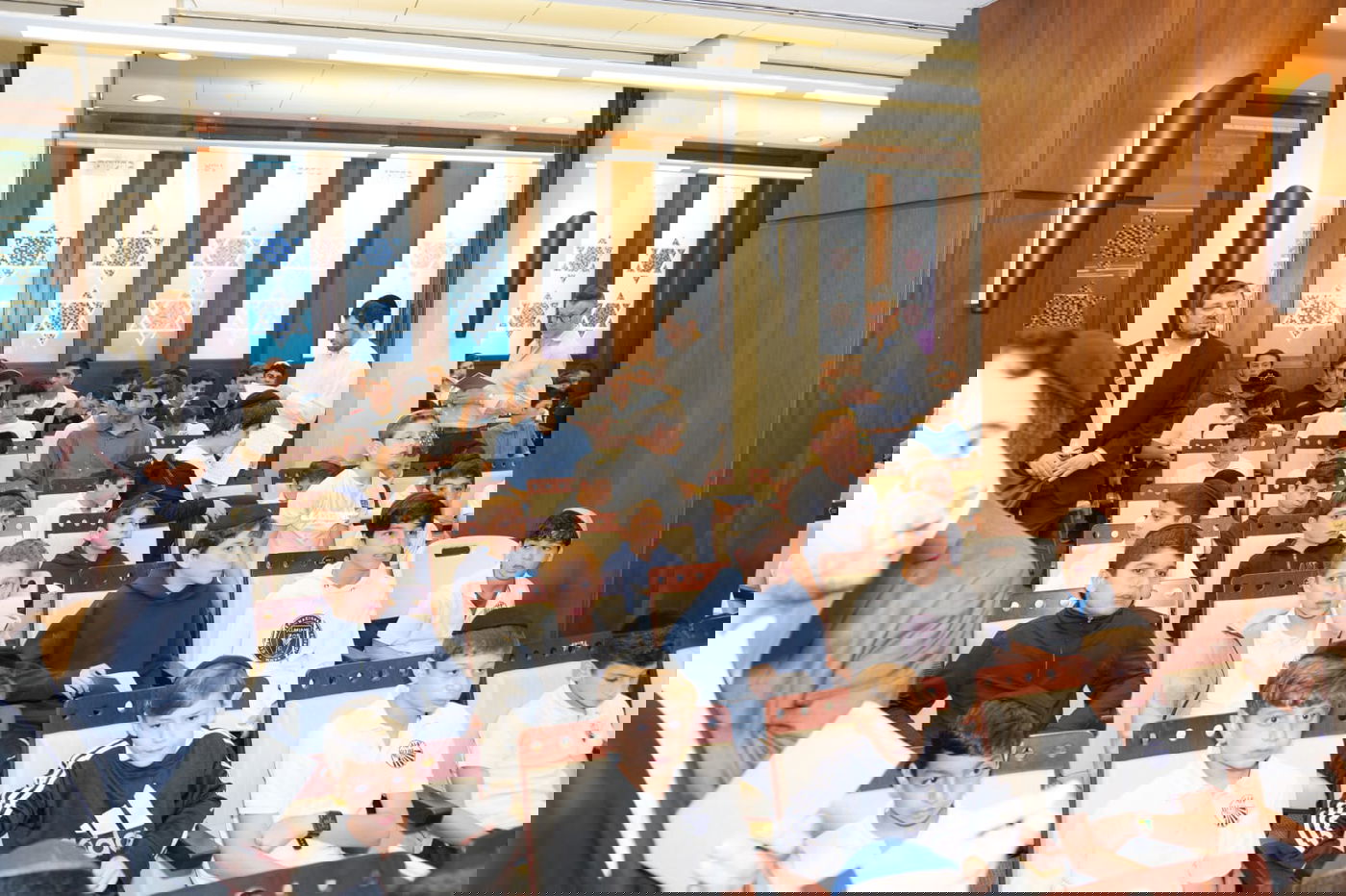 תיעוד מסע גדולי ישראל לדרום אמריקה