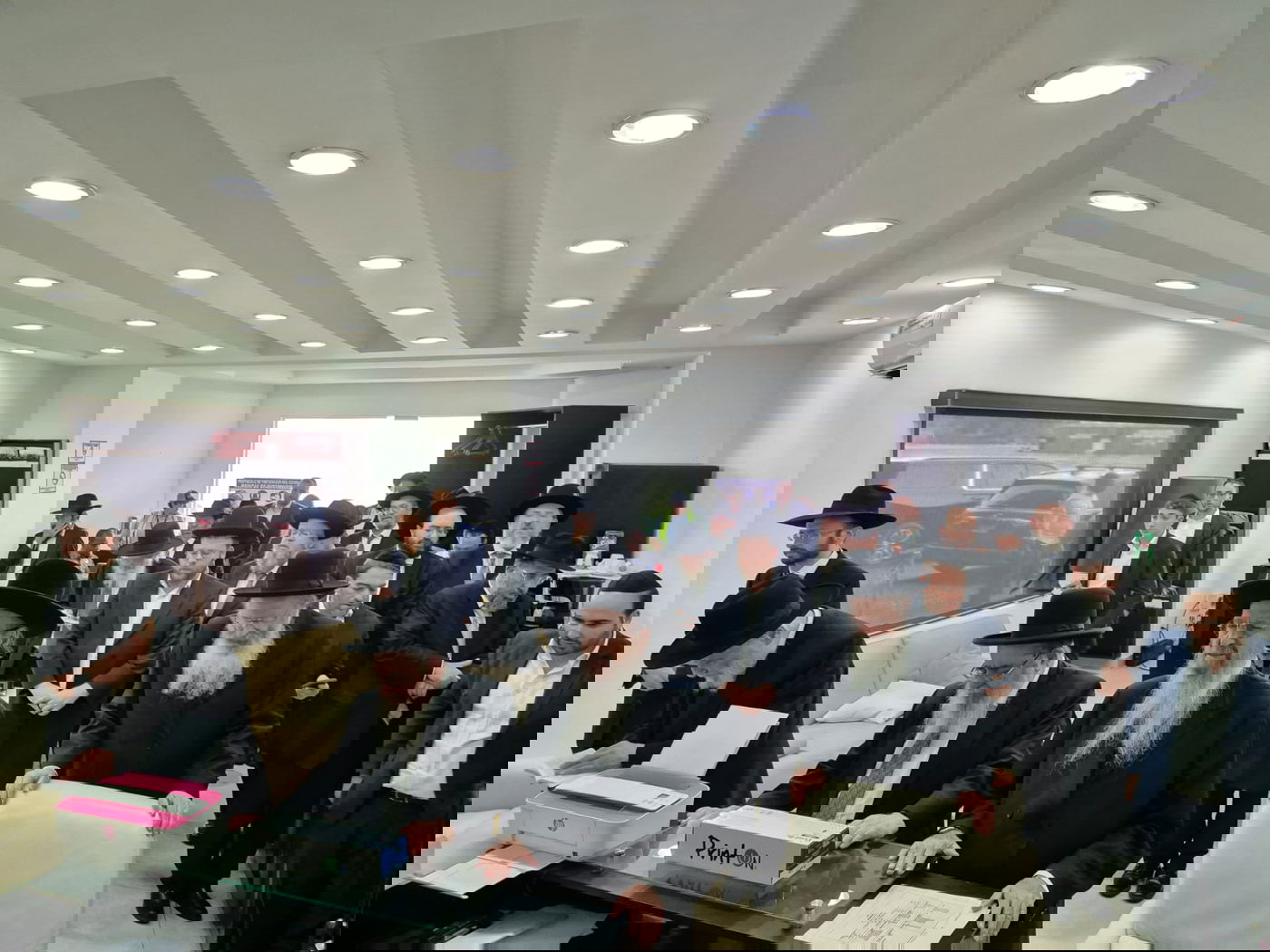 תיעוד מסע גדולי ישראל לדרום אמריקה