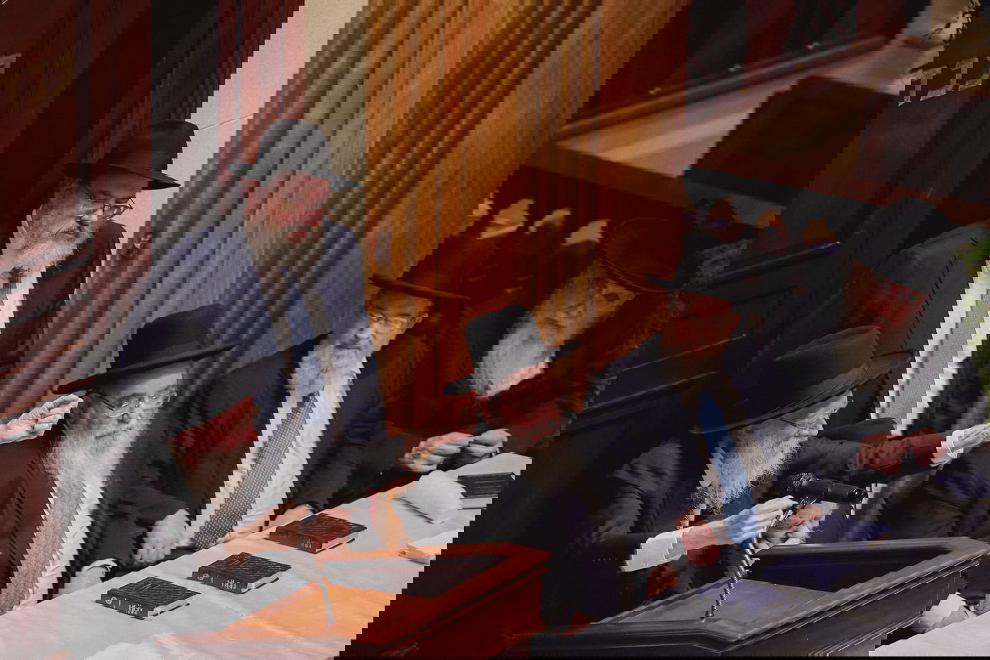 תיעוד מסע גדולי ישראל לדרום אמריקה