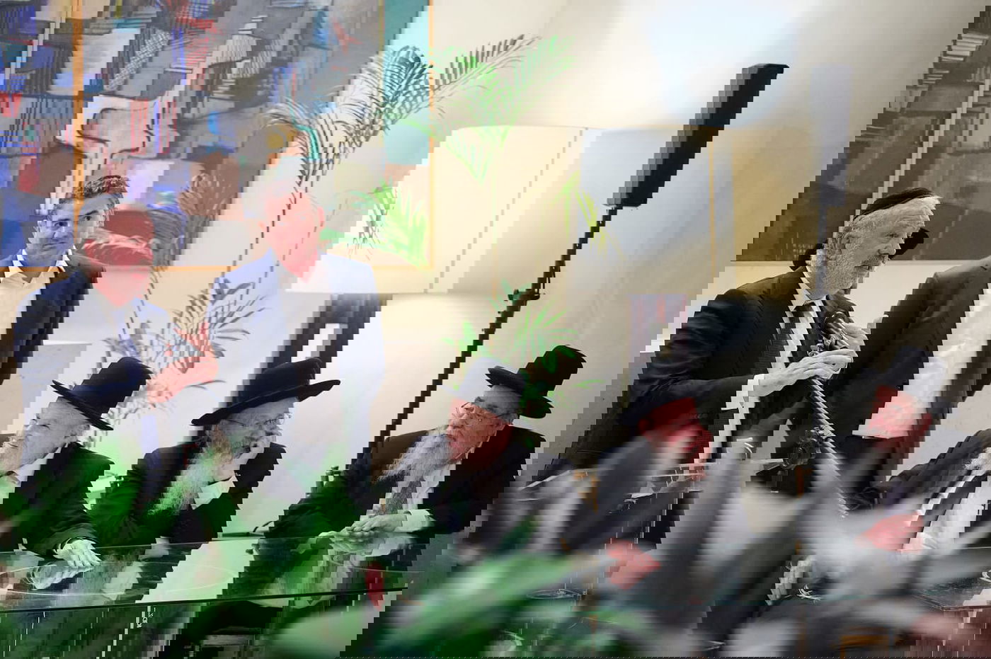 תיעוד מסע גדולי ישראל לדרום אמריקה